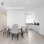 Eden Top City Center Apartman